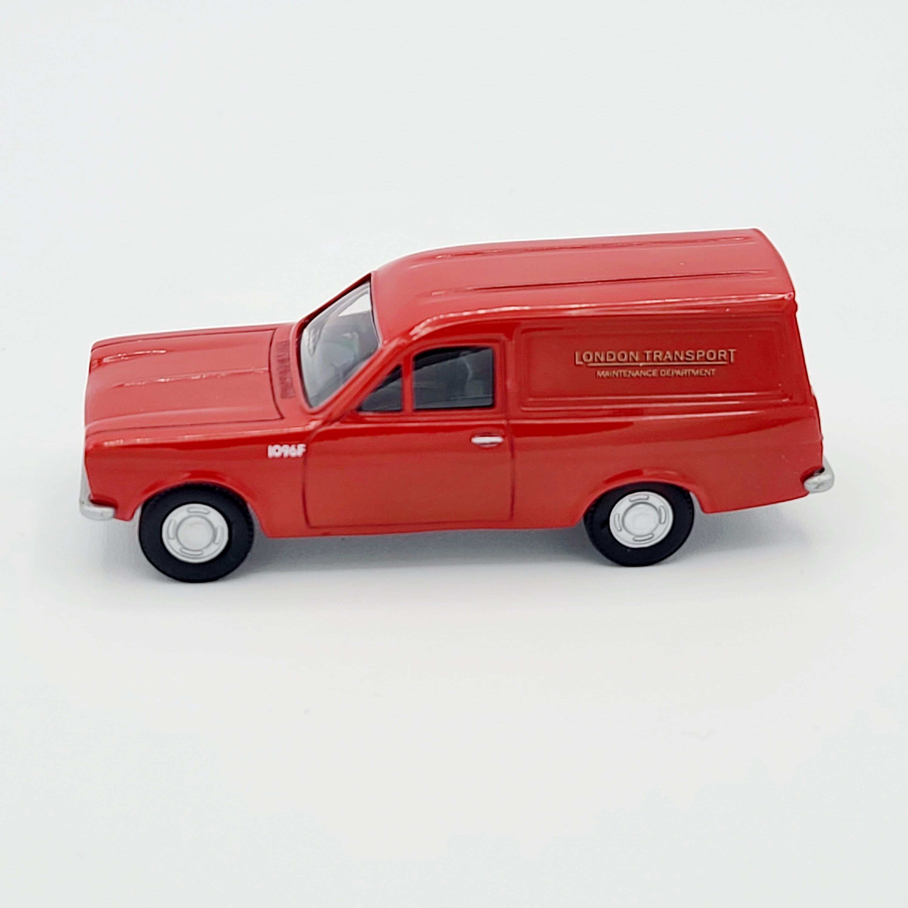 Corgi - Ford Escort Van "London Transport" #67102, 1:43 scale (2000 Collector Club Model)